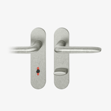 FSB 1292 WC-Garnitur von Foster + Partners mit ovalem Kurzschild in Aluminium Pure 0013, freigestellte Produktansicht.